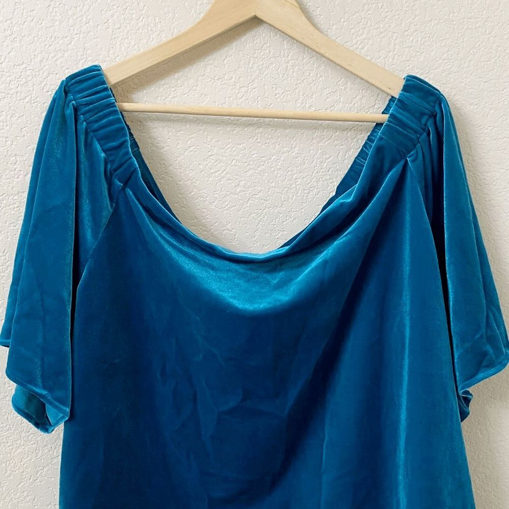 New With Tags Lane Bryant Size 18/20 Off Shoulder Teal Velvet Short Sleeve Top - Picture 2 of 4